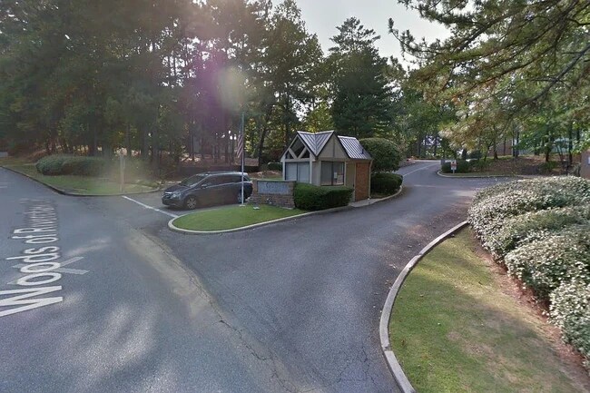 501 Gables Dr in Hoover, AL - Building Photo - Building Photo