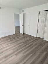 1700 NW 58th Terrace in Sunrise, FL - Building Photo - Building Photo