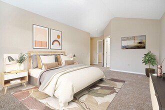 5303 Wilcox Rd in Dublin, OH - Building Photo - Building Photo