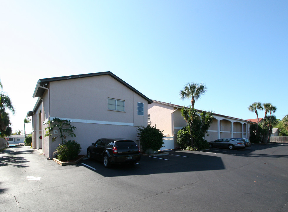 Townhouses in the Cay in Bradenton, FL - Building Photo