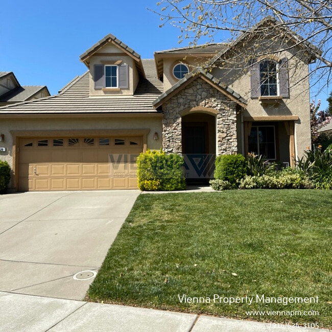628 Watercolor Ln