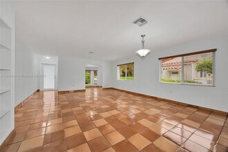 922 Monterey St in Coral Gables, FL - Building Photo - Building Photo