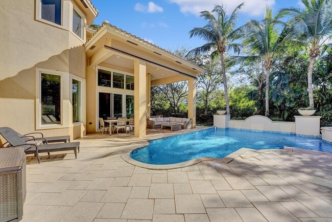 property at 43 Coconut Ln