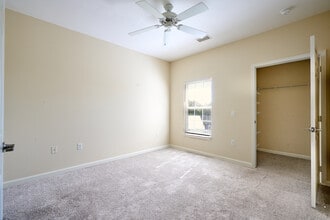 Laurel Oaks Senior in Okeechobee, FL - Building Photo - Interior Photo