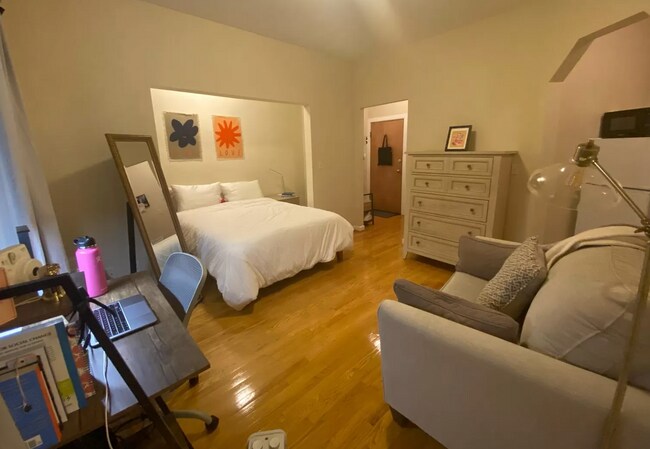 45 Hemenway St, Unit 17