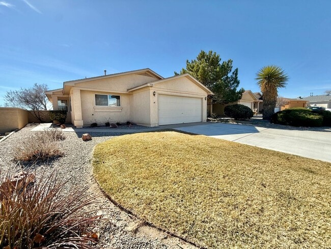 520 Medina Meadows Dr in Rio Rancho, NM - Building Photo - Building Photo