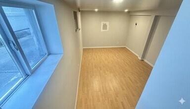 172 W 24th St in Bayonne, NJ - Building Photo - Building Photo