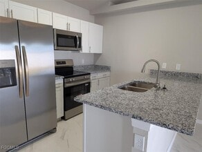 1406 SE 1st Pl in Cape Coral, FL - Building Photo - Building Photo