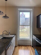 29 Elk St in Albany, NY - Building Photo - Building Photo