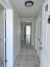 137 Florence St-Unit -1 in Everett, MA - Building Photo - Building Photo