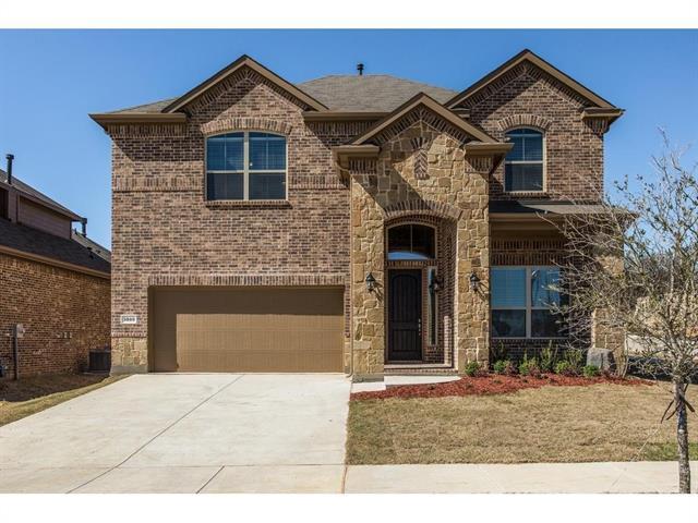 3800 Gennaker Dr in Denton, TX - Building Photo