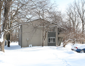 5712 Edson St in Haslett, MI - Building Photo - Building Photo