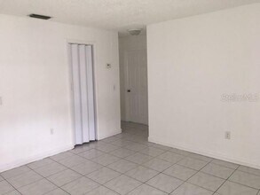 3110 Ave V NW in Winter Haven, FL - Building Photo - Building Photo