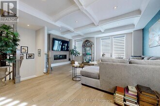 9966 Keele St in Vaughan, ON - Building Photo - Building Photo