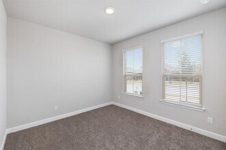 155 Dogwood Ave in Rhome, TX - Building Photo - Building Photo