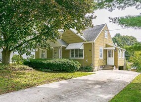 26 Garden Dr in Irondequoit, NY - Building Photo