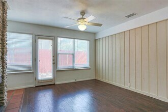 1003 Beaver Trail in Austin, TX - Building Photo - Building Photo