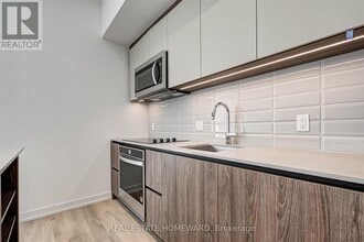 150 Logan Ave in Toronto, ON - Building Photo - Building Photo