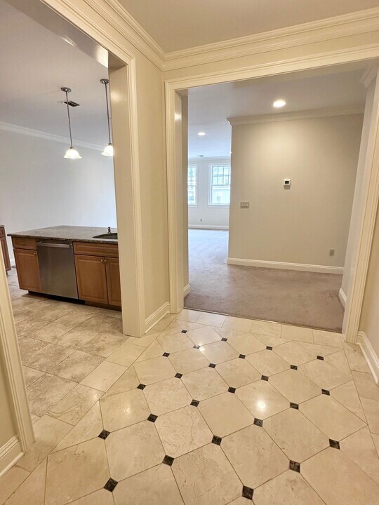 86 Madison Ave in Park Ridge, NJ - Building Photo