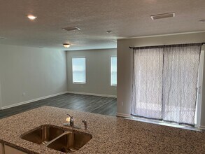 5584 Lexa Ln in Panama City, FL - Building Photo - Building Photo