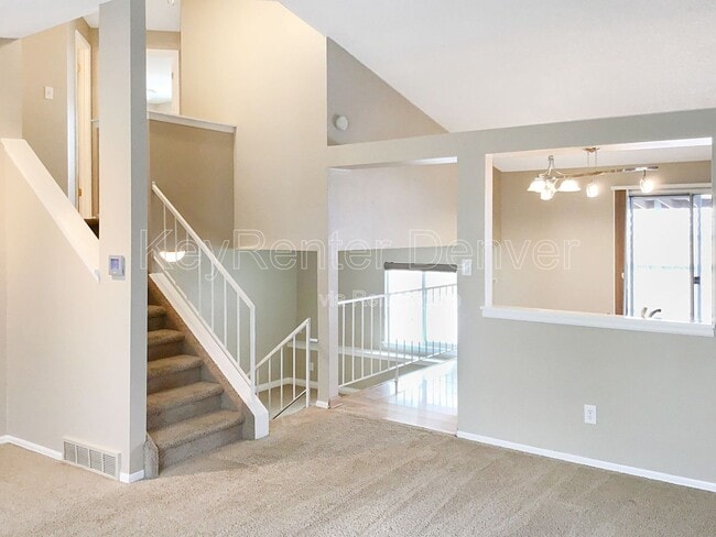 6311 W 116th Ave in Broomfield, CO - Foto de edificio - Building Photo