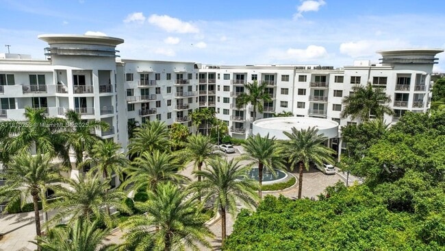 5500 N Military Trl in Boca Raton, FL - Foto de edificio - Building Photo