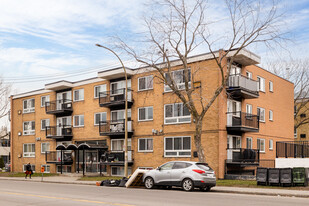 5300 de Salaberry Rue in Montréal, QC - Building Photo - Building Photo