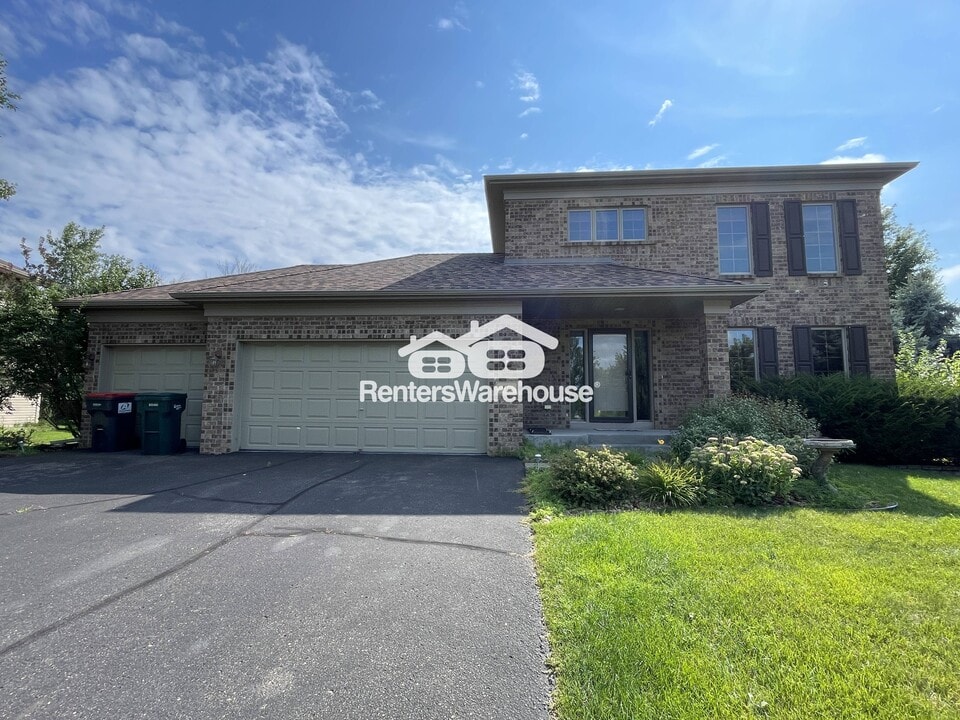 146 Dunberry Pass in Hudson, WI - Building Photo