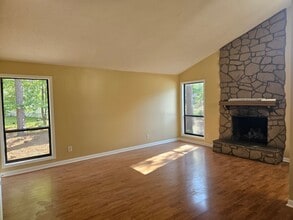 3013 Folkstone Cir in Fayetteville, NC - Building Photo - Building Photo