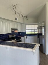 6940 4th St S in St. Petersburg, FL - Building Photo - Building Photo