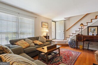 73 La Rue Pl NW in Atlanta, GA - Building Photo - Building Photo