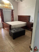 7037 Morales Cir in Las Vegas, NV - Building Photo - Building Photo