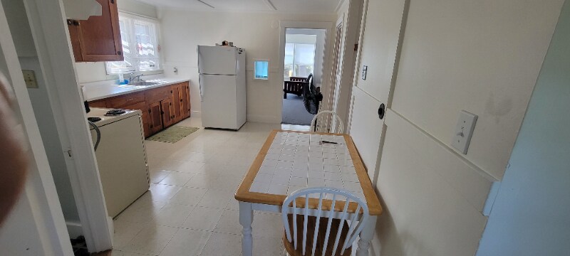 361 Lakeside Ave in Laconia, NH - Building Photo