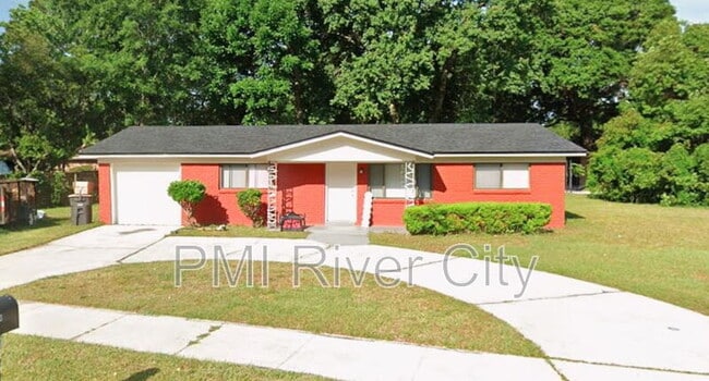 property at 1214 Santiago Dr