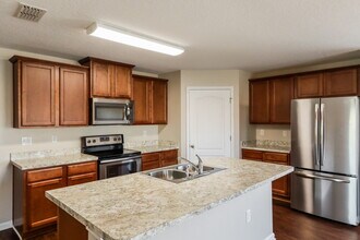 3275 Canyon Falls Dr in Green Cove Springs, FL - Building Photo - Building Photo