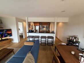 1711 E Olive Wy in Seattle, WA - Building Photo - Building Photo