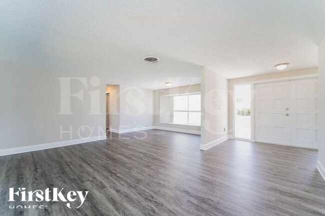 76 Oakland Hills Ct in Rotonda West, FL - Building Photo - Building Photo