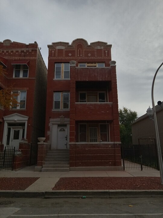 1533 S Ridgeway Ave in Chicago, IL - Building Photo