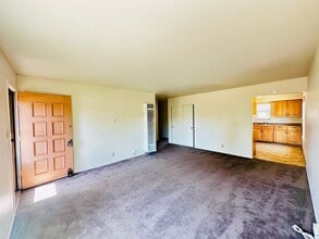 1215 E 4th St in Benicia, CA - Building Photo - Building Photo