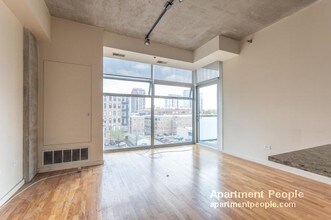 1620 S Michigan Ave-Unit -512 in Chicago, IL - Building Photo - Building Photo