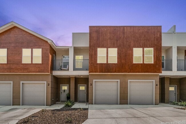 1002 Morningside Dr in San Antonio, TX - Building Photo - Building Photo