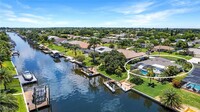 1312 SE 20th St in Cape Coral, FL - Foto de edificio - Building Photo