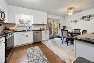 24 Cedar Ave in Waterbury, CT - Building Photo - Building Photo