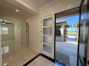 9316 Cruz Ct in Elk Grove, CA - Building Photo - Building Photo