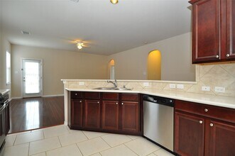 20179 Royal Orchard Dr in Porter, TX - Building Photo - Building Photo