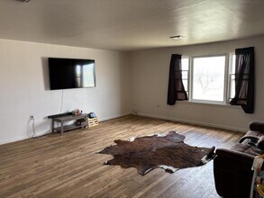 3155 Rd 68 in Lingle, WY - Building Photo - Building Photo