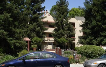 1308-1310 Walden Rd in Walnut Creek, CA - Foto de edificio - Building Photo