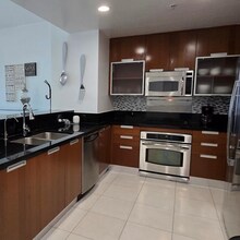 7901 Hispanola Ave, Unit 607 in North Bay Village, FL - Foto de edificio - Building Photo