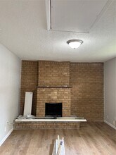 1821 Jocyle St in Arlington, TX - Building Photo - Building Photo