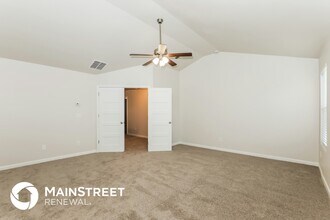 573 Emporia Loop, Unit 1-264 in Mcdonough, GA - Building Photo - Building Photo